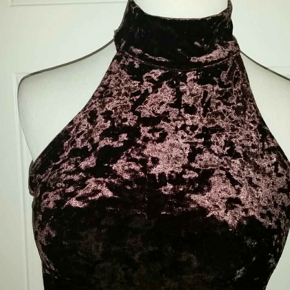MODA INT'L - Picture 4 of 8